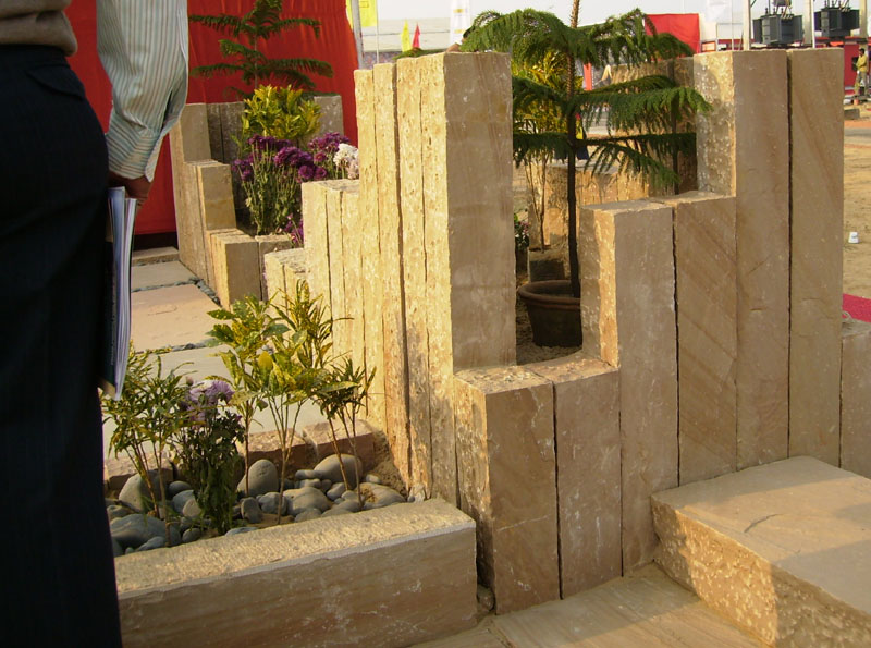 Manufacturers Exporters and Wholesale Suppliers of Palisades and Kerb stone. India